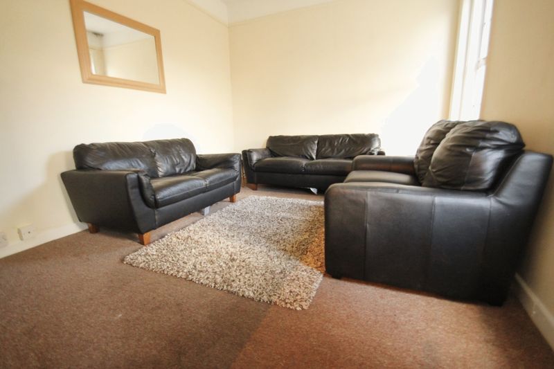 Property photo 2 of 15 Photo 8