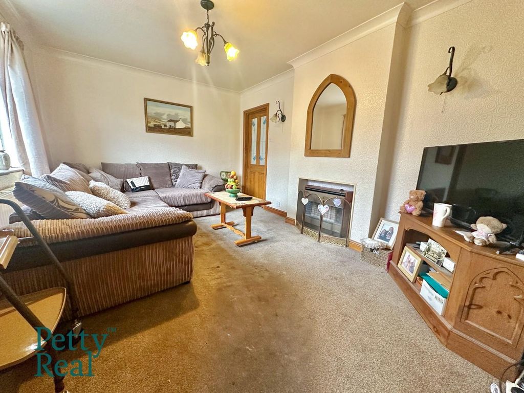 Property photo 2 of 14 Db14B136-2B4B-4539-B087-B2F545621802.Jpeg