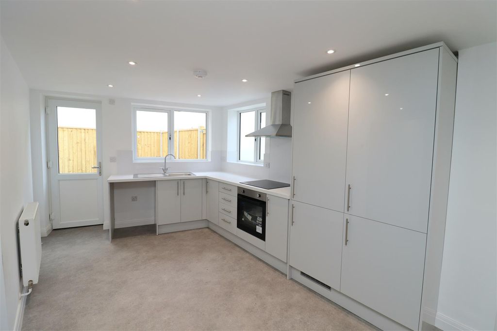 Property photo 3 of 9 Img_7805.Jpg