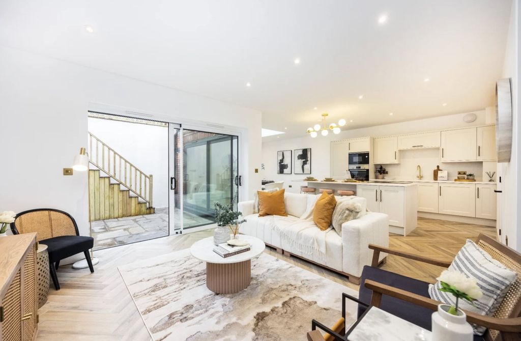 Property photo 2 of 18 Screenshot 2026-02-27 At 11