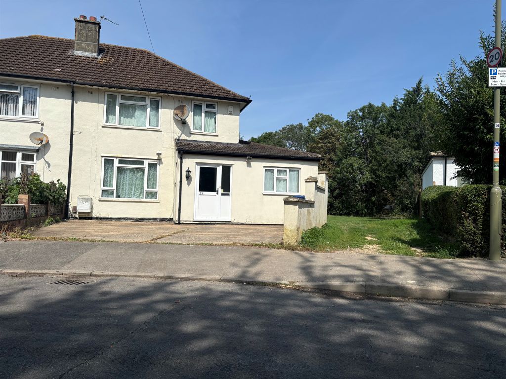 Property photo 1 of 2
