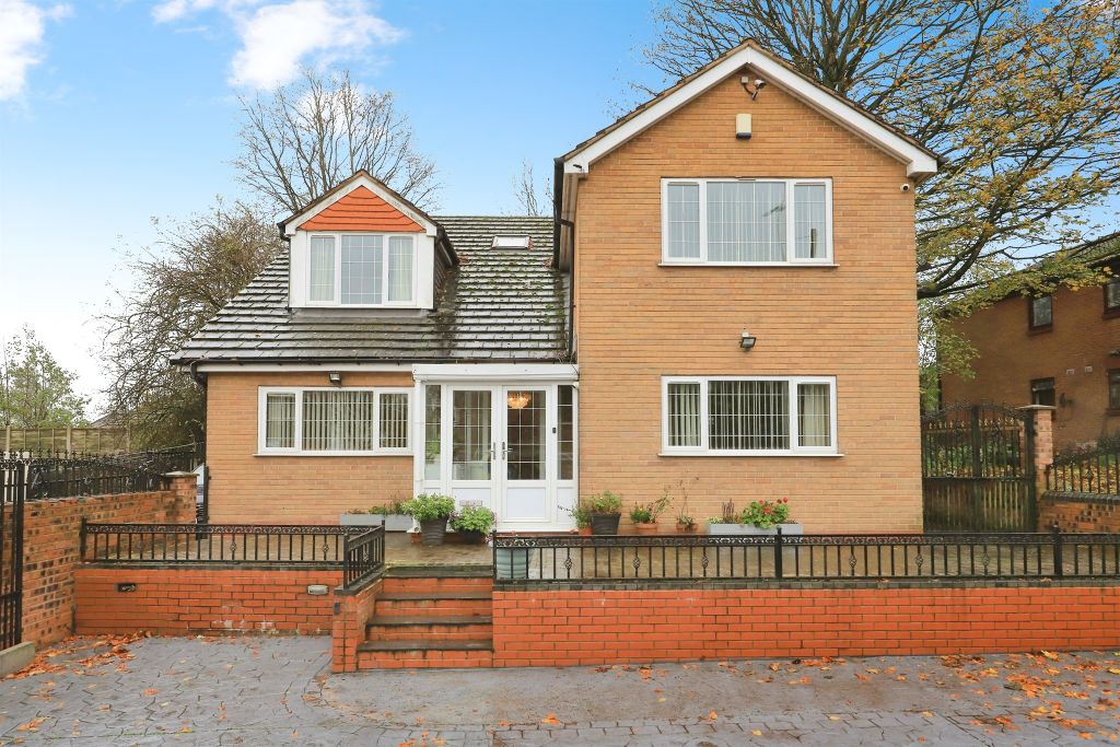 Property photo 2 of 16