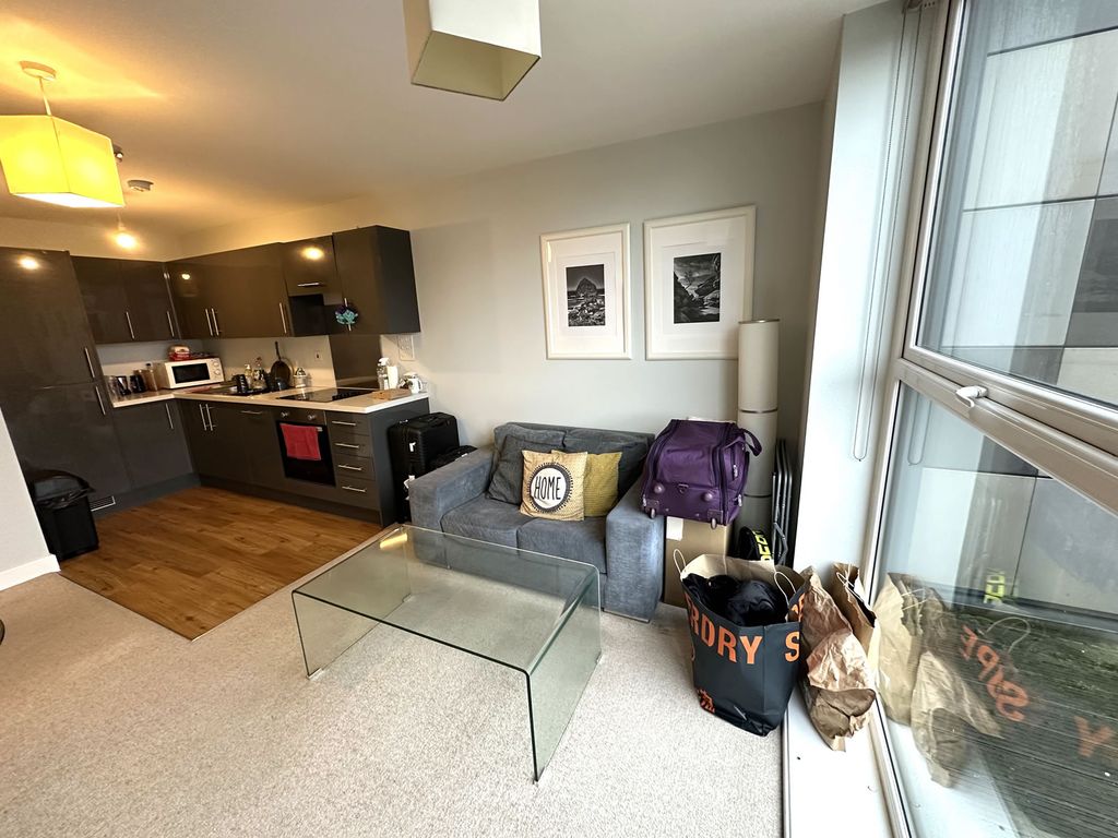 Property photo 3 of 12 704Bwgyl-07673 (6).Jpg
