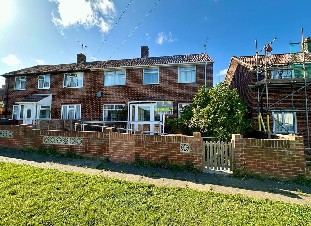 Property photo 1 of 9