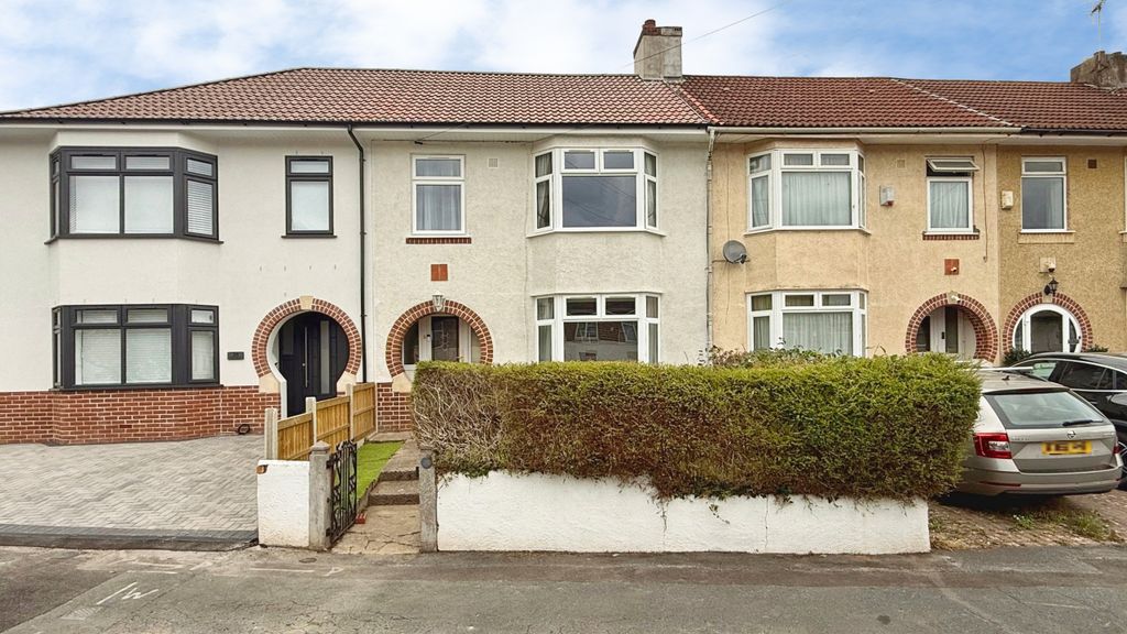 Property photo 2 of 30 Hulse Road