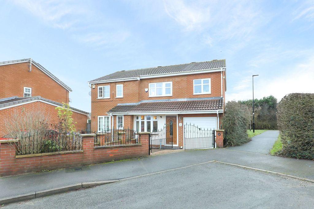 Property photo 1 of 19