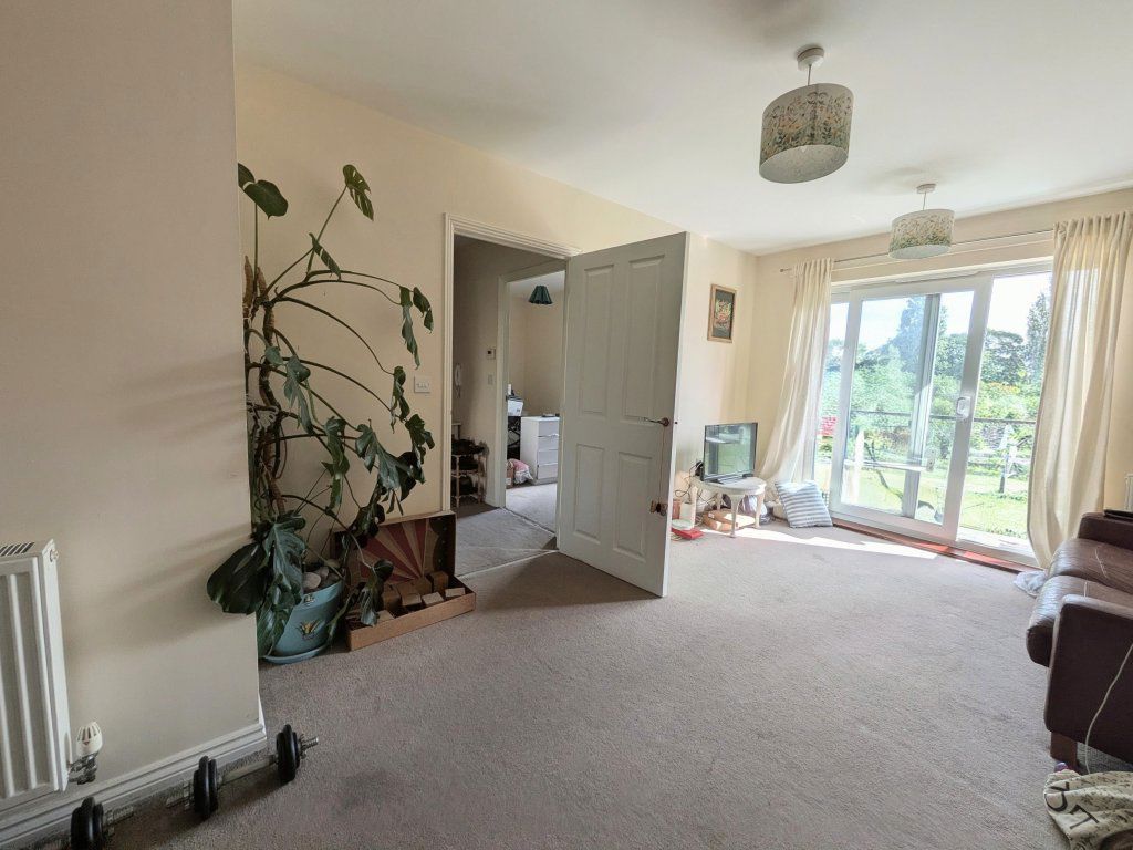 Property photo 3 of 9