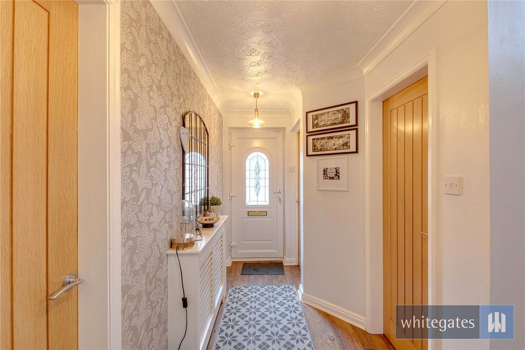 Property photo 3 of 31 Picture No. 03