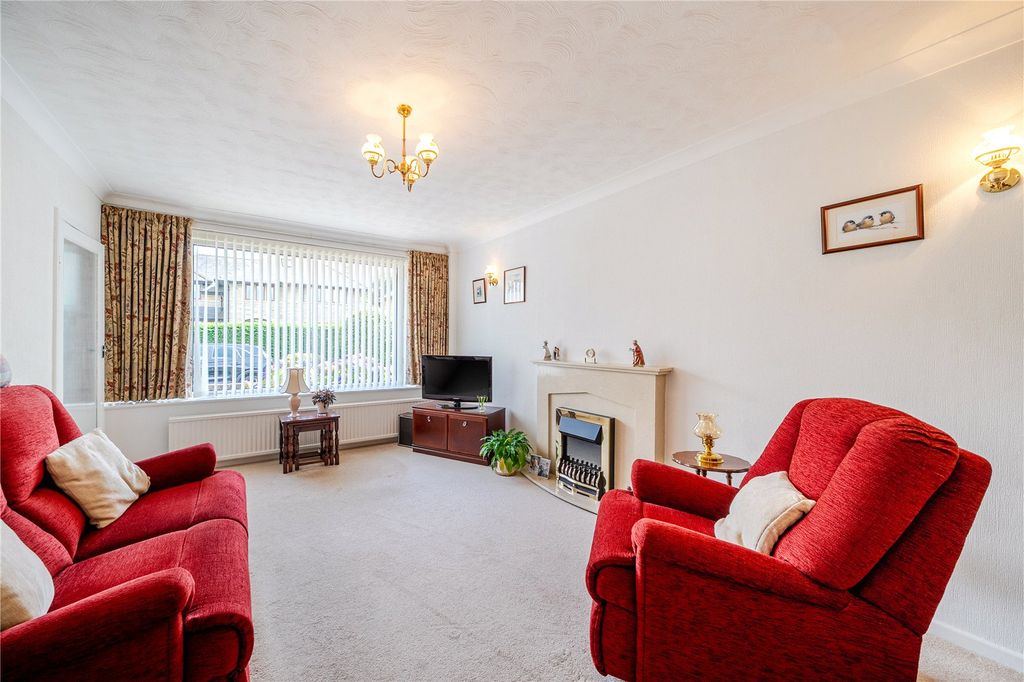 Property photo 2 of 14 Picture No. 01