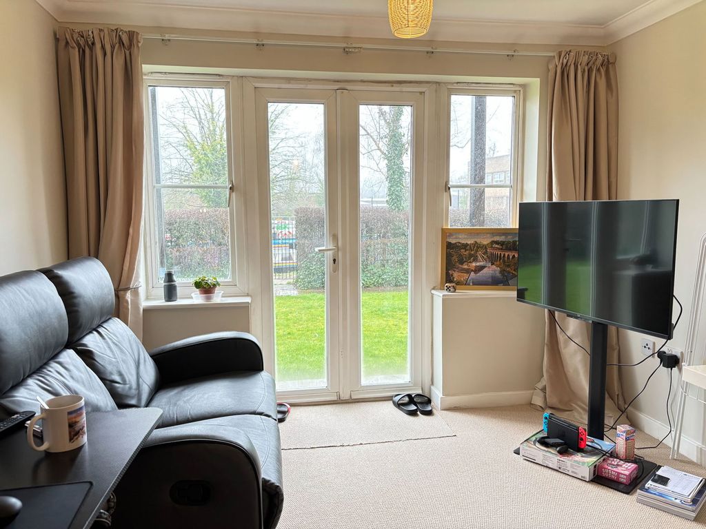 Property photo 3 of 15