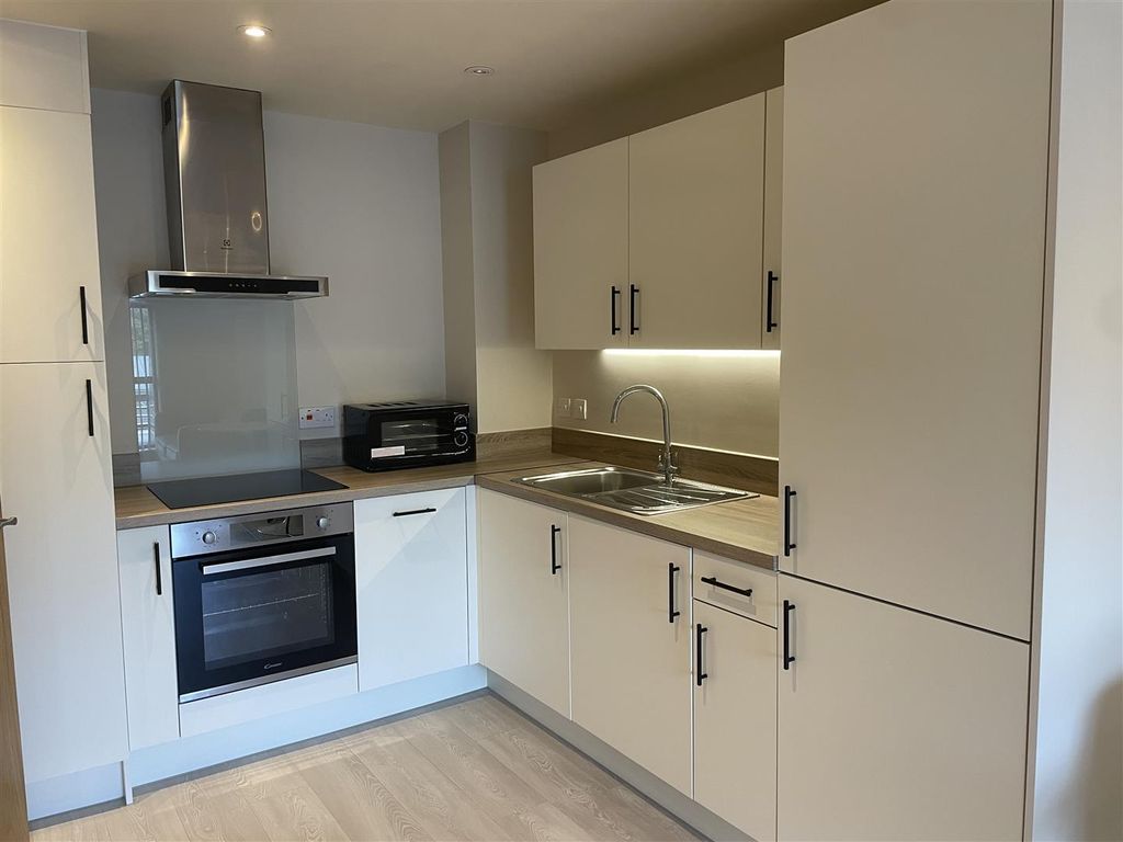 Property photo 2 of 12 Img_7884.Jpg