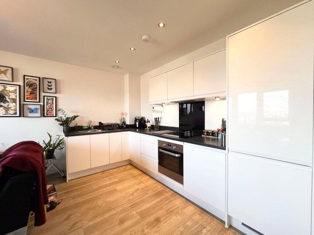 Property photo 1 of 10 Picture No. 17