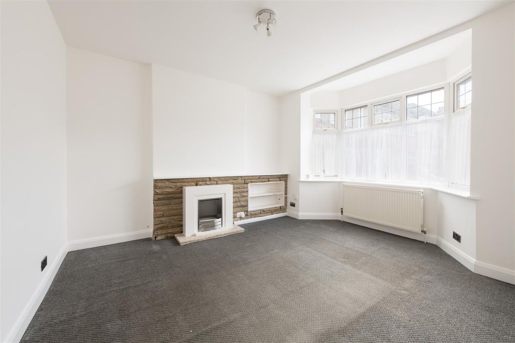 Property photo 2 of 11 Orchid 4.Jpg