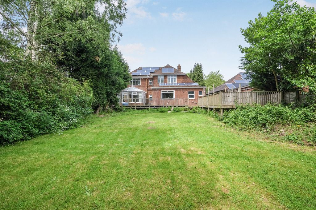 Property photo 2 of 18