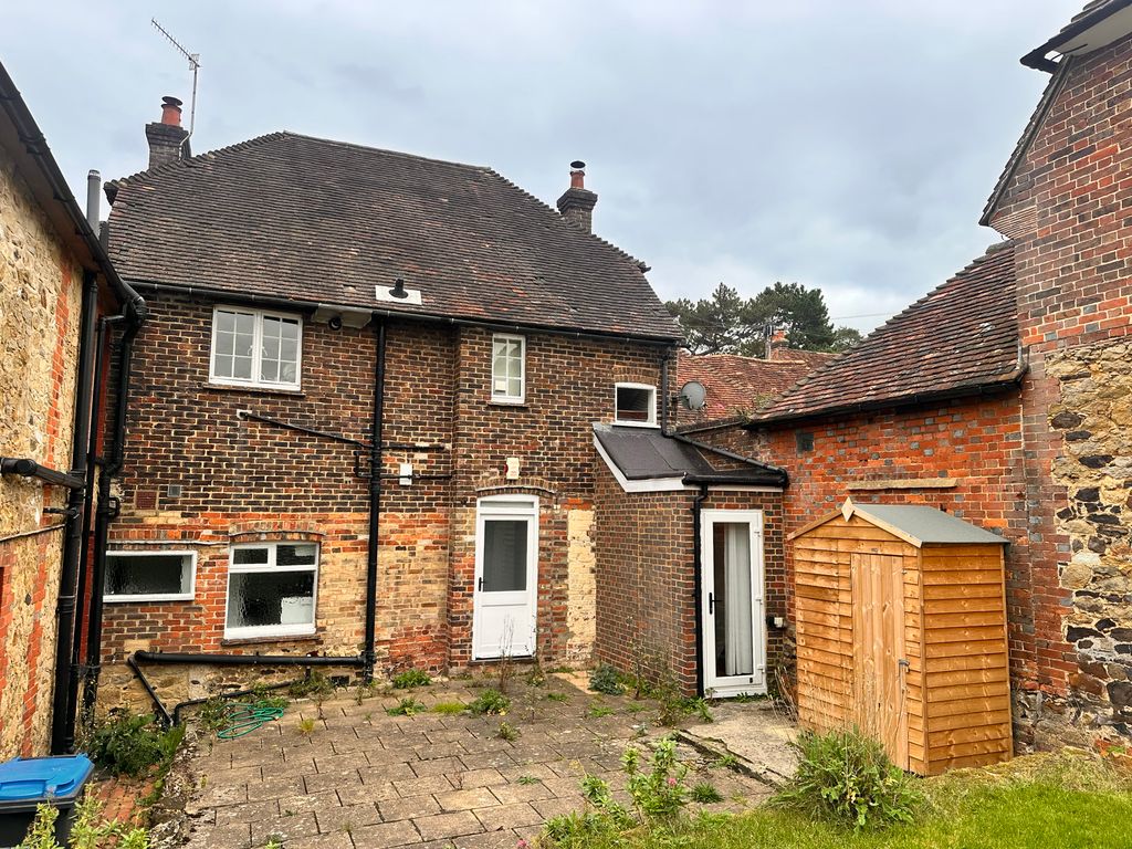 Property photo 2 of 5