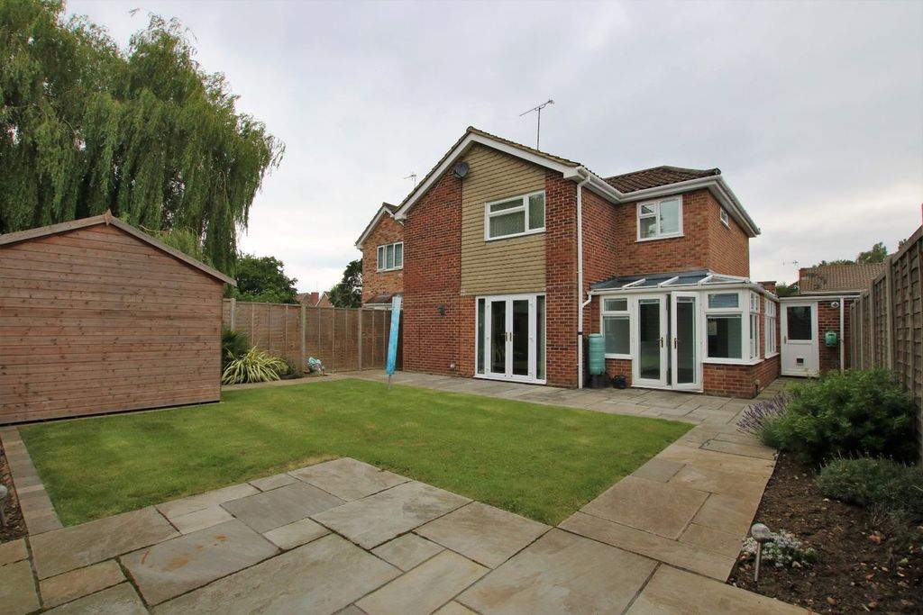 Property photo 2 of 21
