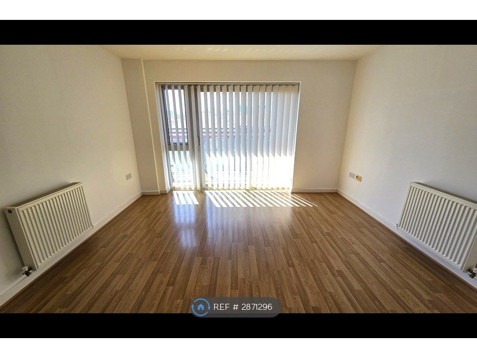 Property photo 3 of 9