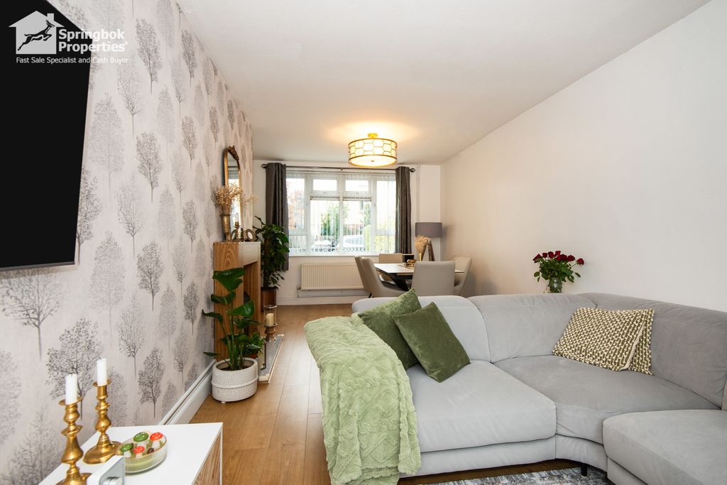 Property photo 2 of 16 Image 1