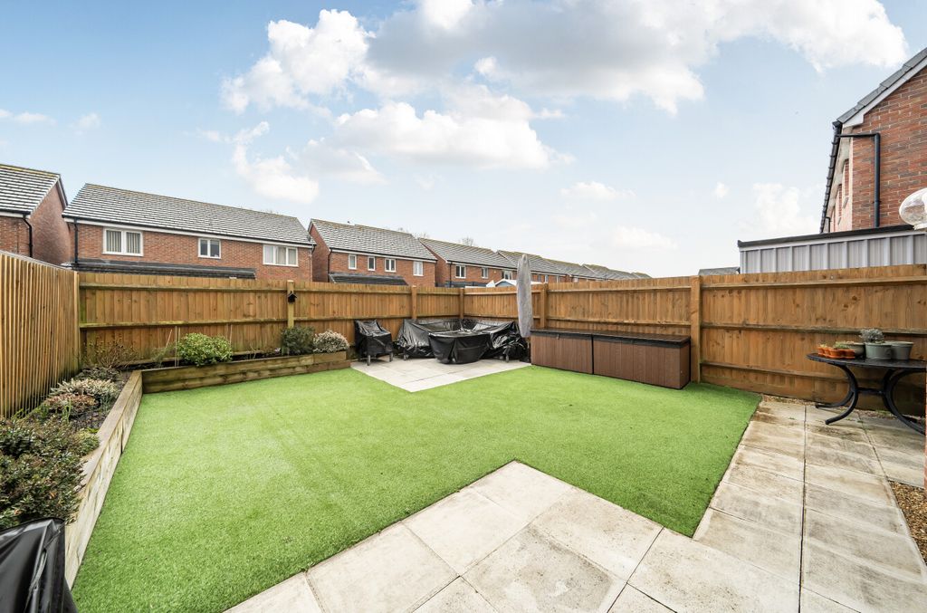 Property photo 3 of 21 14196931769A1Be07Ed59B