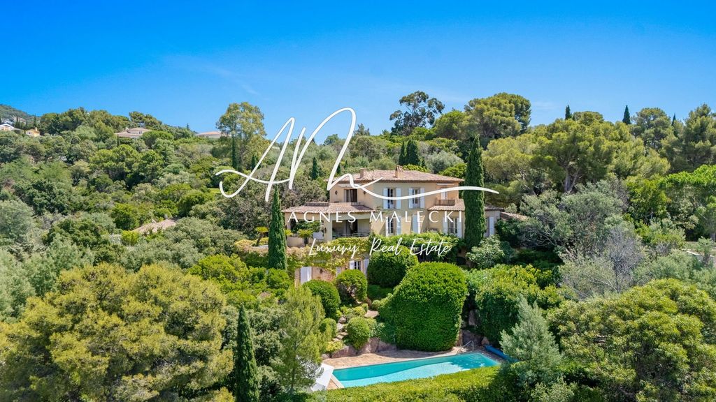 Property photo 1 of 17 Le Rayol Canadel Sur Mer - A Timeless Refuge