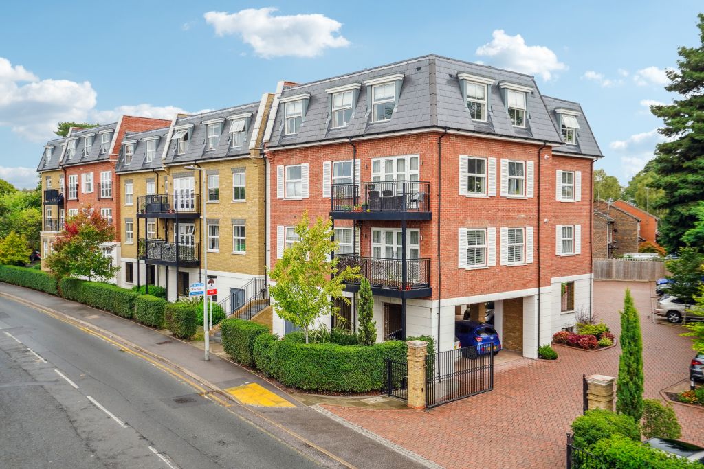 Property photo 1 of 13