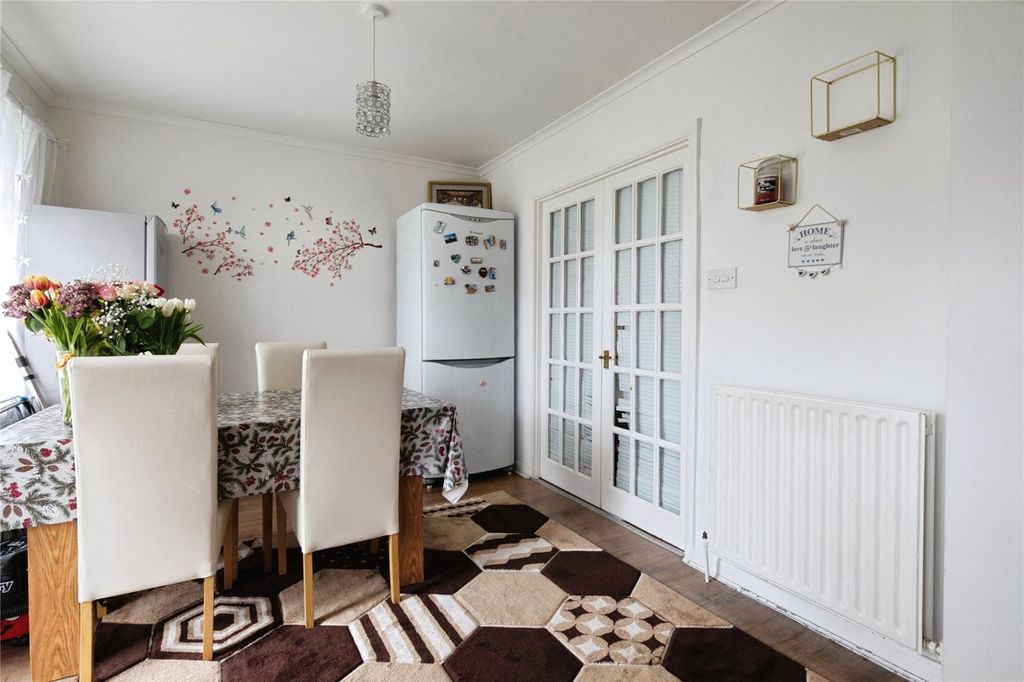 Property photo 2 of 16 Picture No. 16