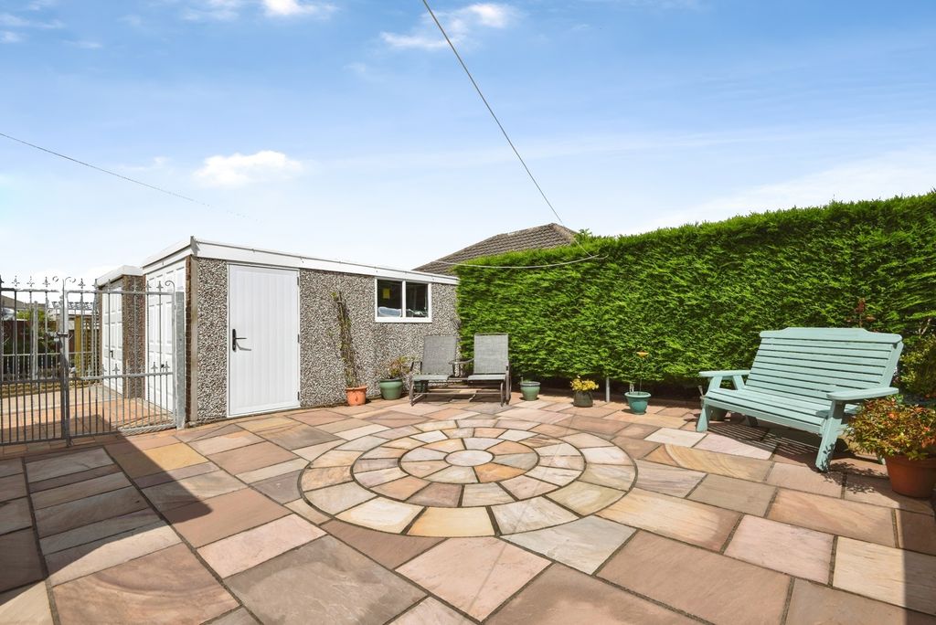 Property photo 2 of 19 Pbox-Img.Jpg