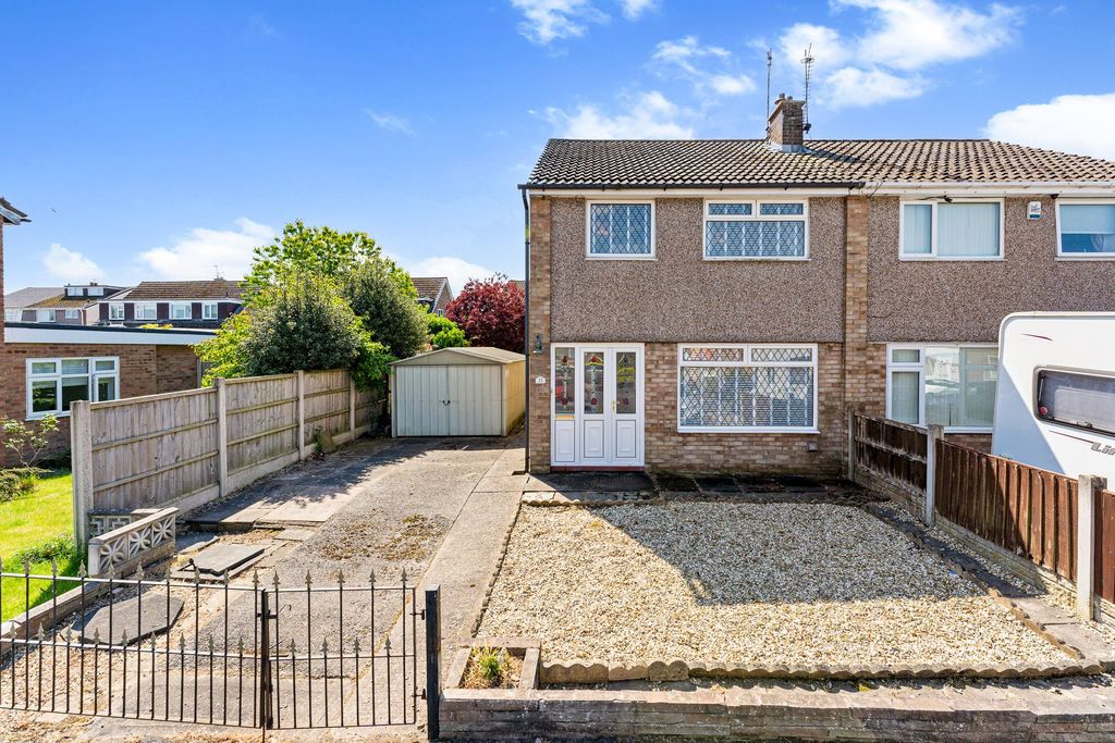 Property photo 1 of 28