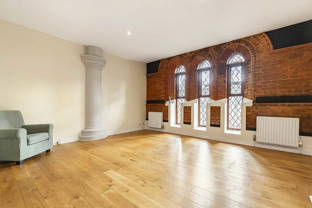 Property photo 2 of 4