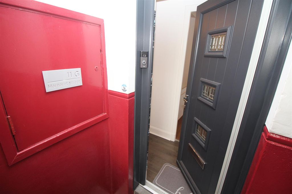 Additional image 17 of 3 bed flat for saleMargaret Street, Greenock PA16