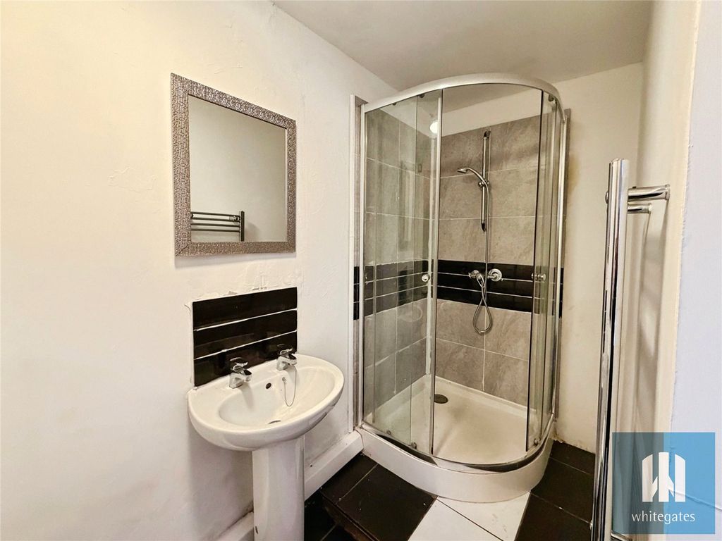 Property photo 3 of 5 Picture No. 05