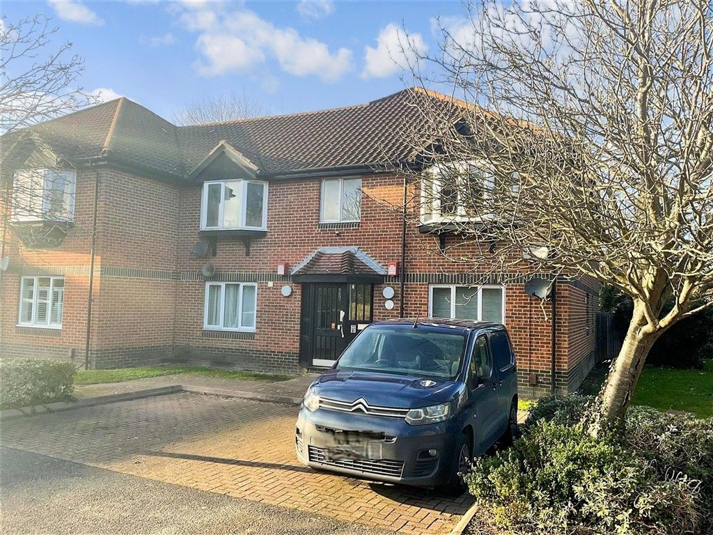 Property photo 1 of 7 External W