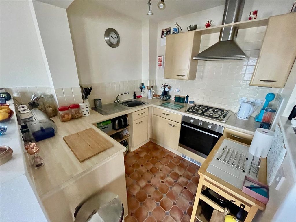 Property photo 3 of 19 Fullsizerender (2).Jpeg