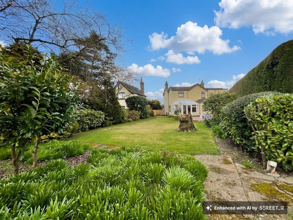 Property photo 1 of 30