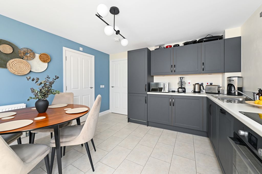 Additional image 4 of 3 bed end terrace house for sale14 Eliza Wigham Place, Burdiehouse, Edinburgh EH17