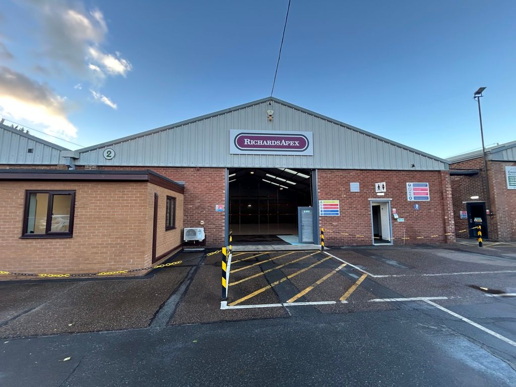 Property photo 2 of 11 Photo 3