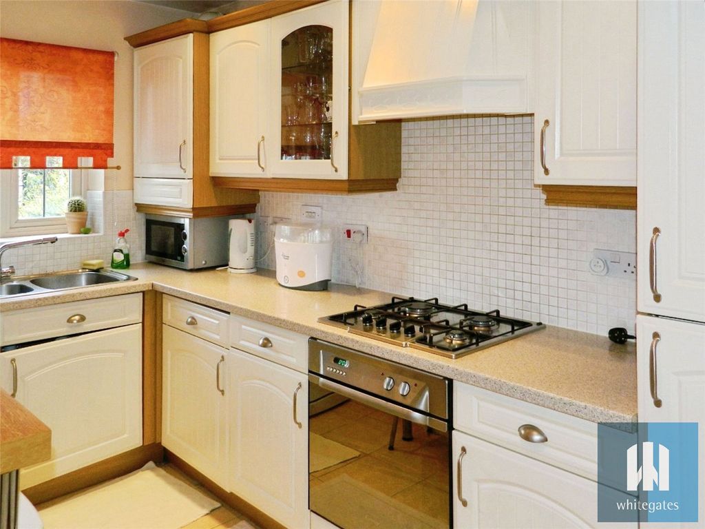 Property photo 2 of 11 Picture No. 16