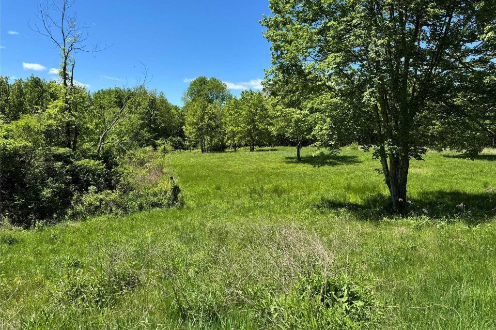 Property photo 2 of 24 <Alttext/>