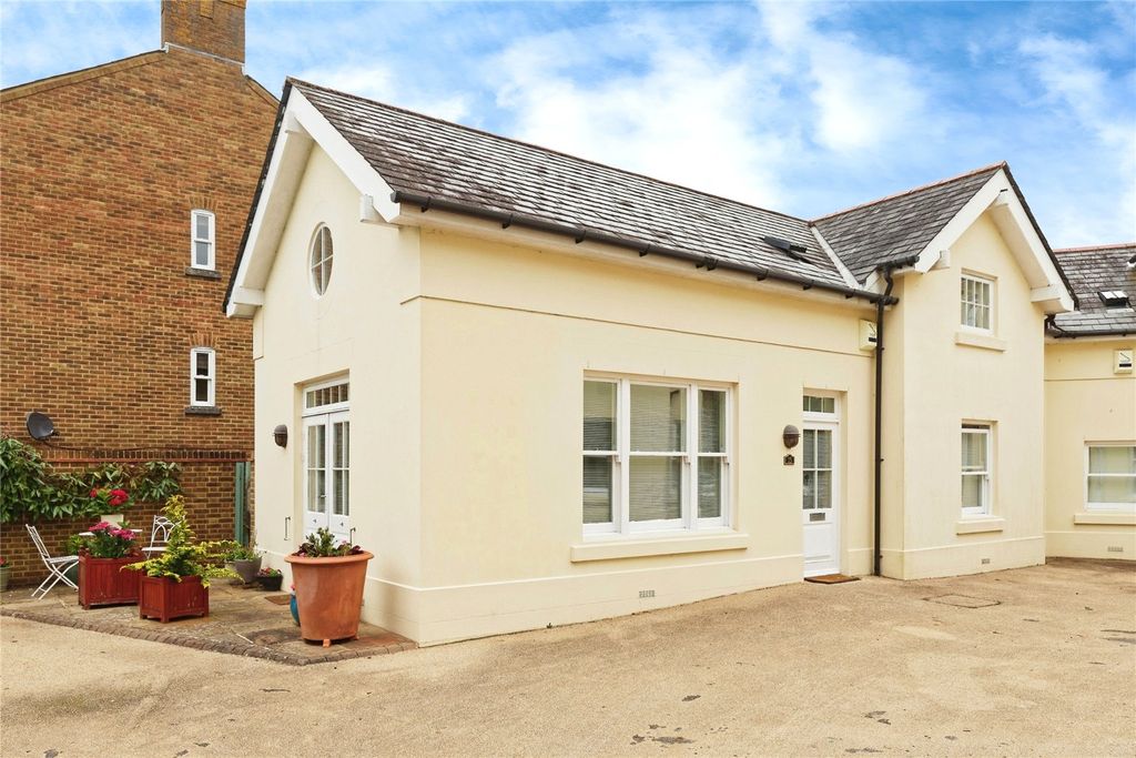 Property photo 1 of 11 Picture No. 06