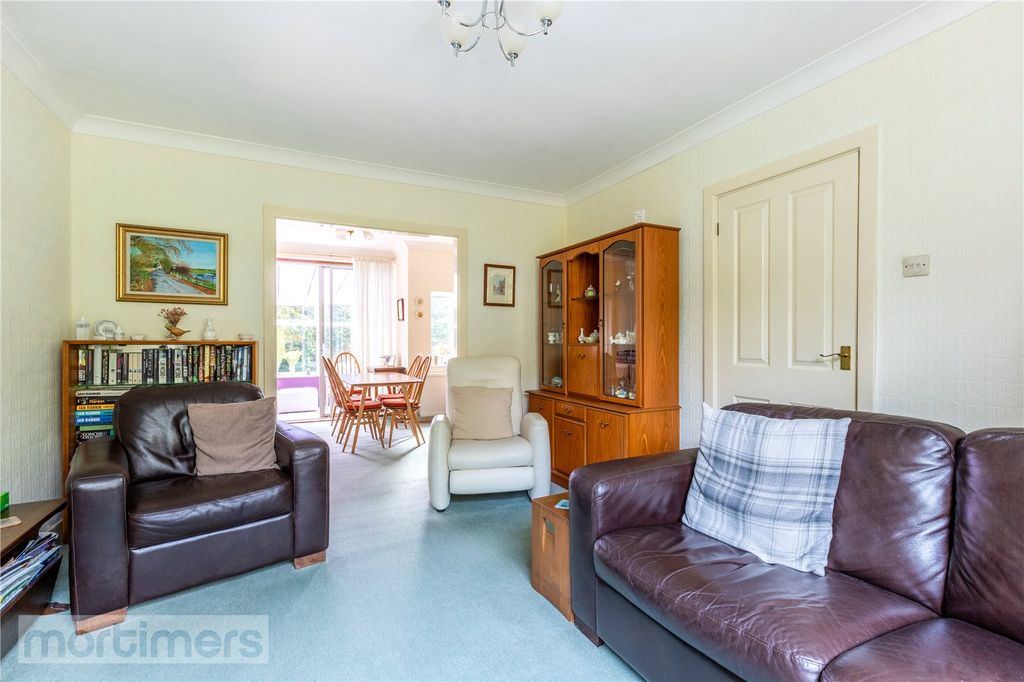 Property photo 3 of 23 Living Room