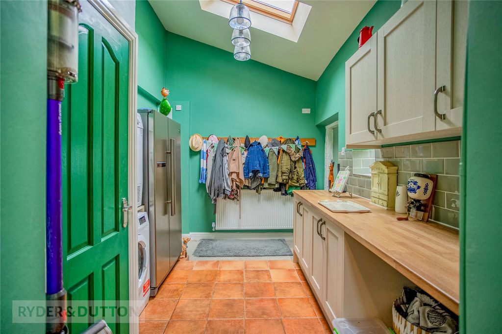 Property photo 3 of 24 Utility Room