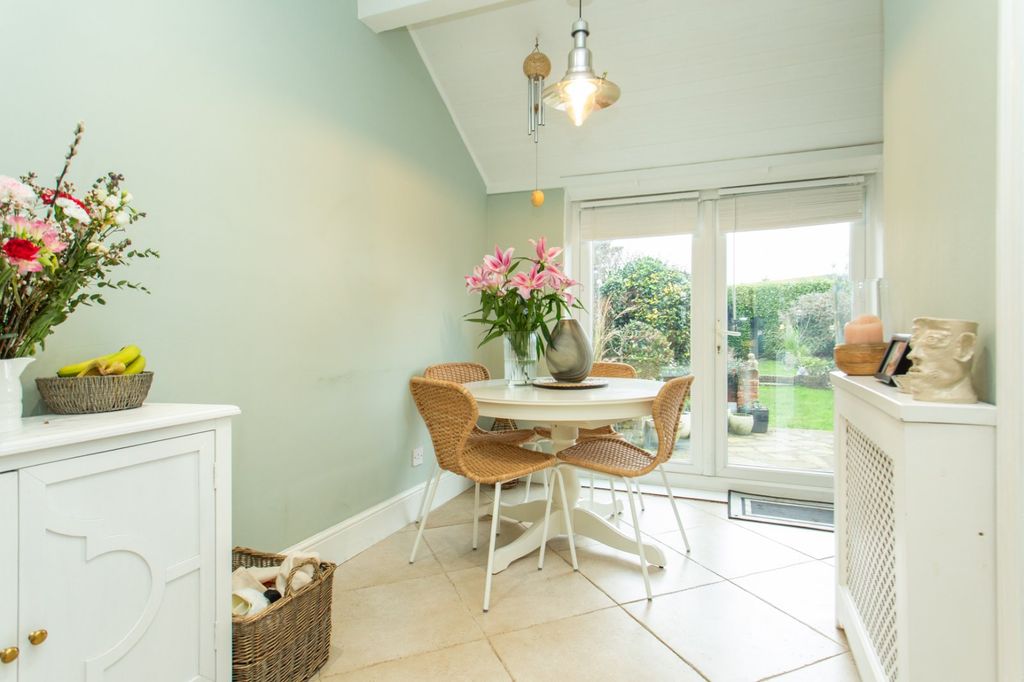 Property photo 3 of 19 Picture 3