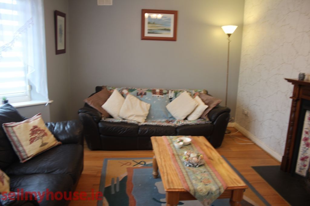 Property photo 3 of 9