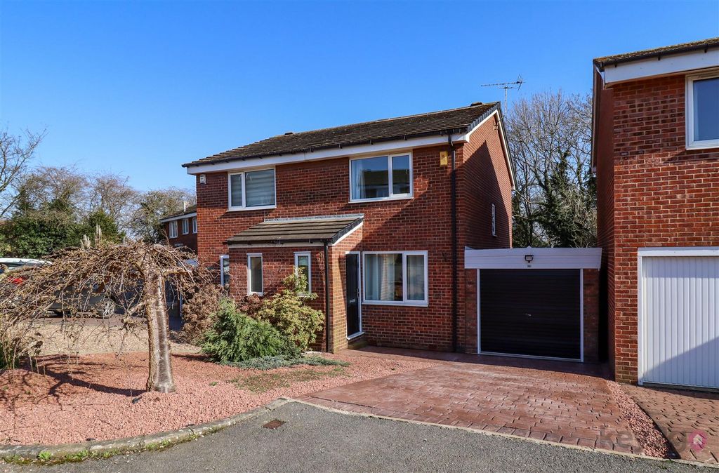 Property photo 3 of 17 Img_2556.Jpg