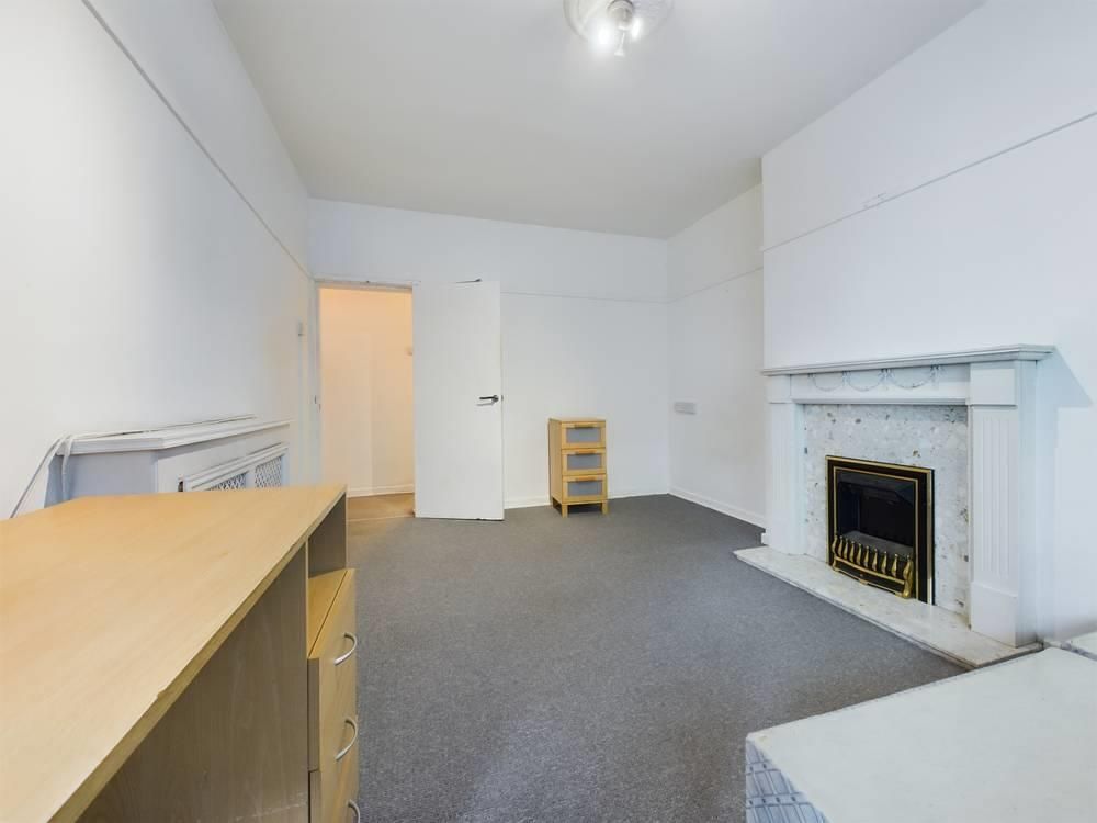 Property photo 1 of 14 041Cb430-1A42-443F-Bd40-2A37Df0361B5.Jpeg