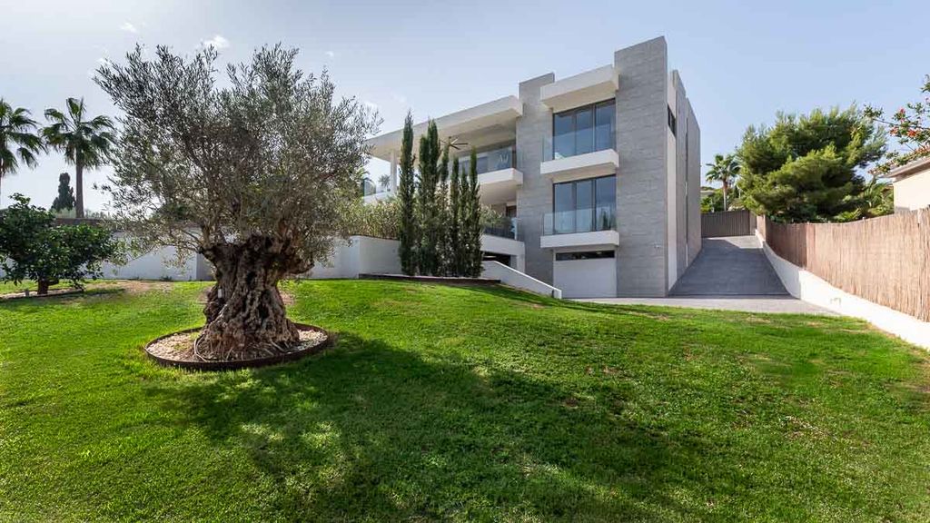 Property photo 3 of 51 75454 Small-41.Jpg