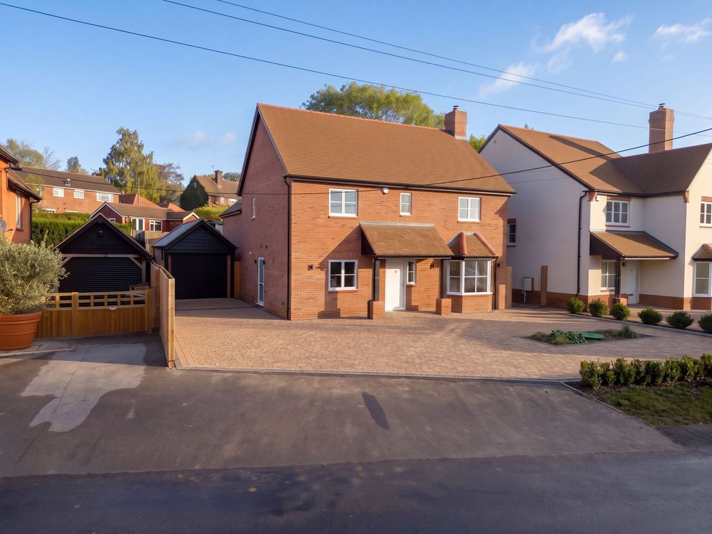 Property photo 1 of 18