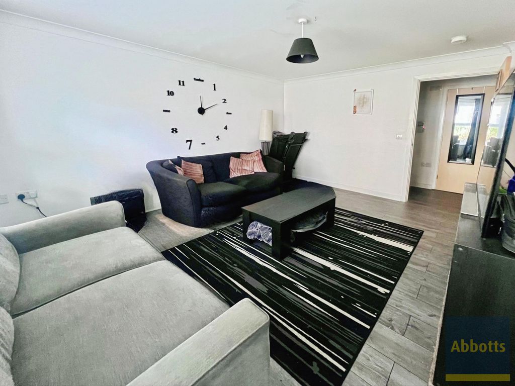 Property photo 2 of 5