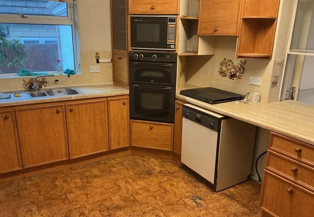 Property photo 2 of 12 Staveley, Langley Road, Winchcombe, Cheltenham, Gl