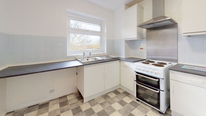 Property photo 3 of 9 Picture 3